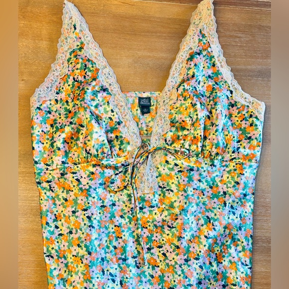 Wild Fable Multi Floral Print Empire Waist Satin Lace Trim Maxi Dress, Size XL - Picture 7 of 11